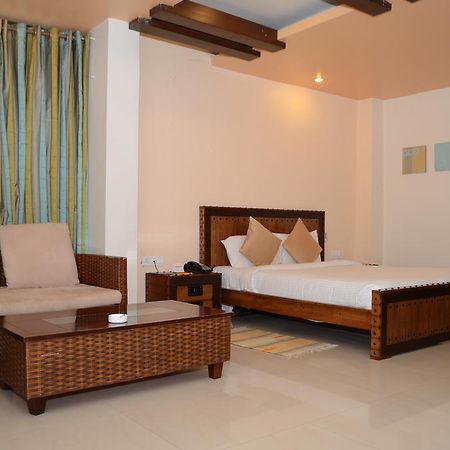 Hotel The Elite Suites Pune Eksteriør bilde