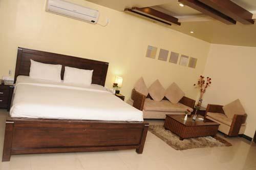 Hotel The Elite Suites Pune Eksteriør bilde