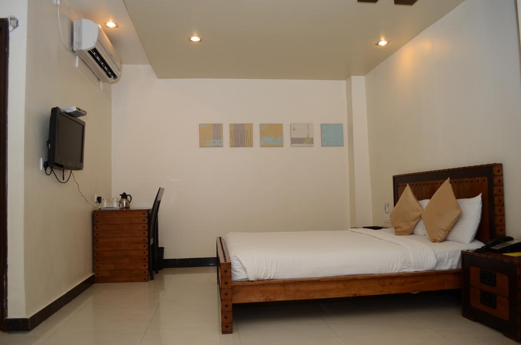 Hotel The Elite Suites Pune Eksteriør bilde